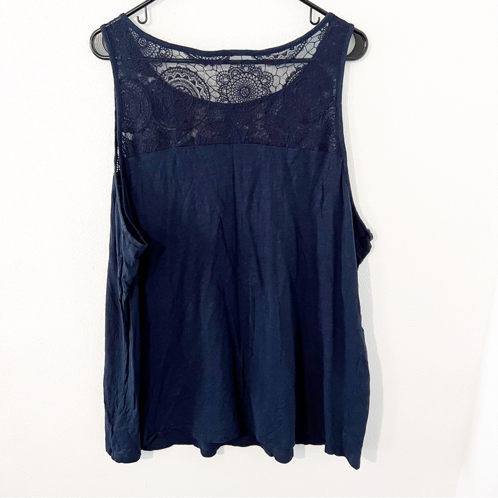 Lane Bryant Navy Blue Sleeveless Lace Detail Tank Top – Size